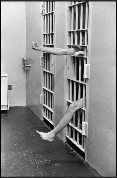 USA. New Jersey. Model prison of Leesburg. Solitary confinement. 1975. © Henri Cartier-Bresson / Magnum Photos